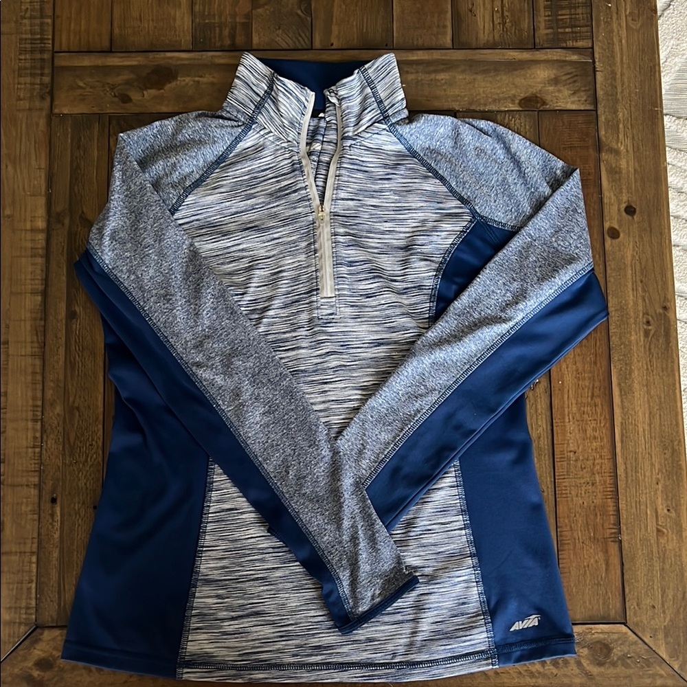 Women's Blue and Gray Quarter-Zip Top